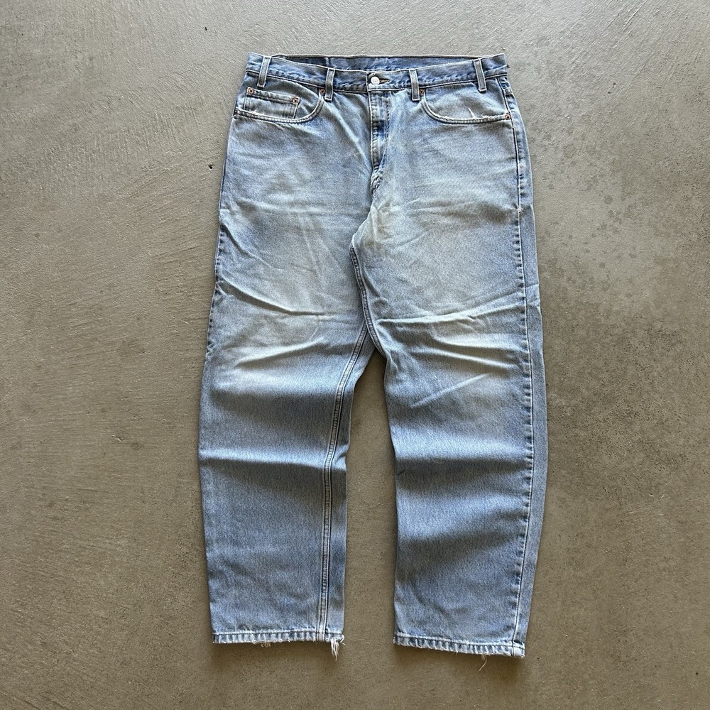 Vintage 90s Levis 550 Jeans Size 38x30 Blue Light Denim Relaxed Fit Straight Leg